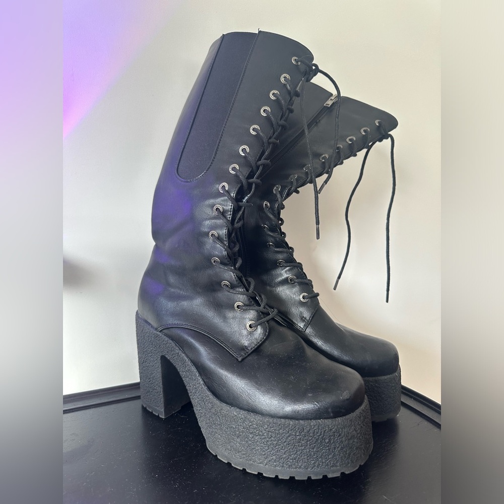 DOLLS KILL LACE UP PLATFORM BOOTS